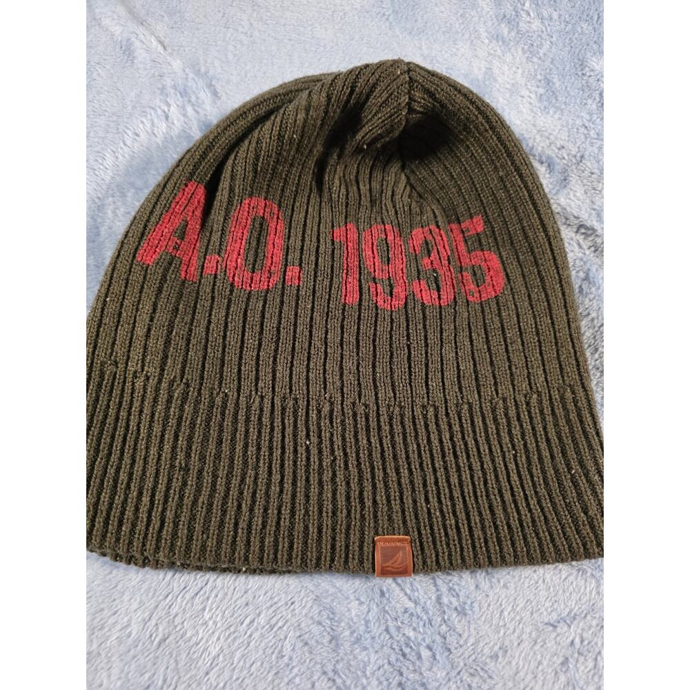 Sperry Top-Sider A.O. 1935 Knit Beanie Hat Olive Green Red Logo